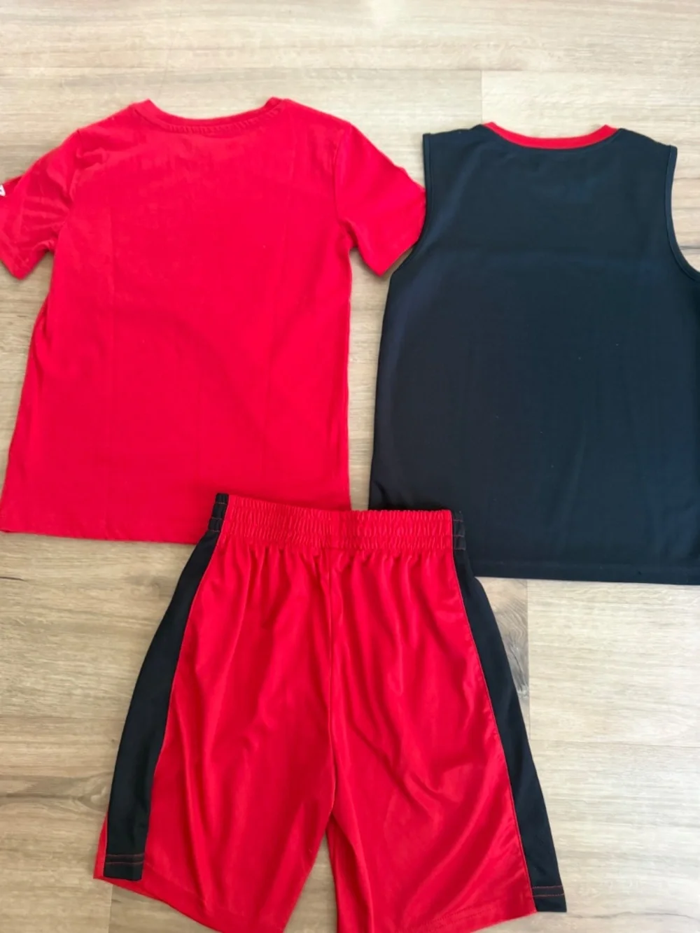 New Balance boys three piece set size 8